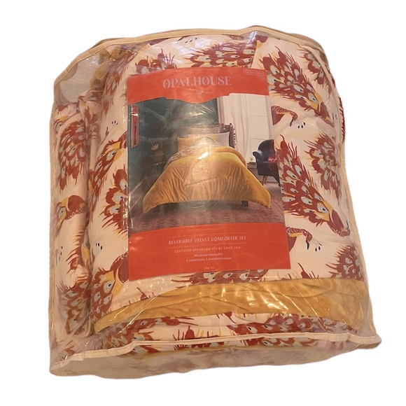Opalhouse Bedding Opal House Reversible Velvet Comforter Set Twin